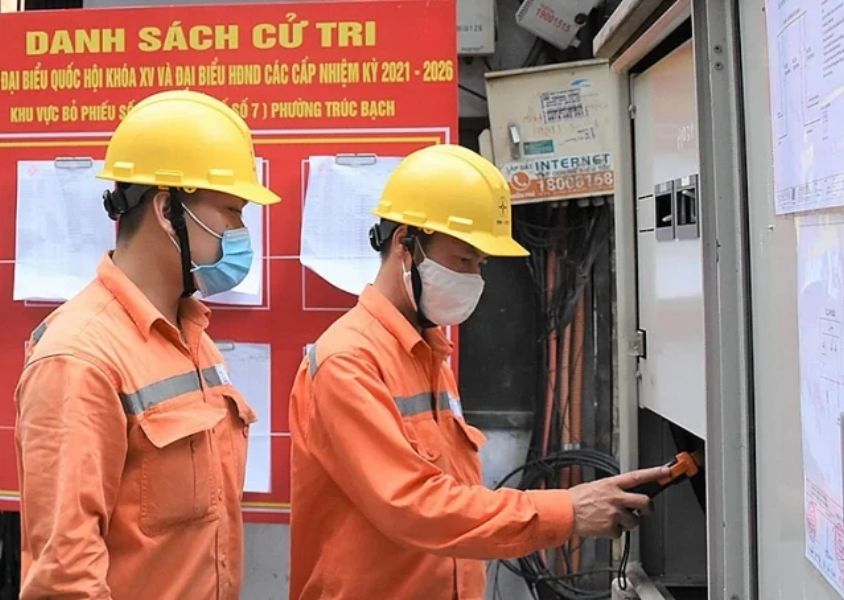 kiểm tra các thiết bị điện