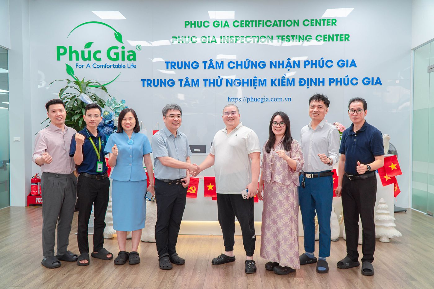 Đoàn Đại Biểu Của Đại Học Bách Khoa Hà Nội Đến Tham Quan Và Làm Việc Tại Phúc Gia®